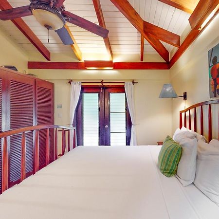 Condo #27 @ Beachside Villas Dangriga Eksteriør billede