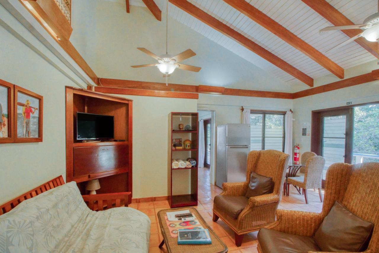 Condo #27 @ Beachside Villas Dangriga Eksteriør billede